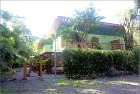 Hotel Blue Conga à Puerto Viejo de Talamanca Extérieur photo